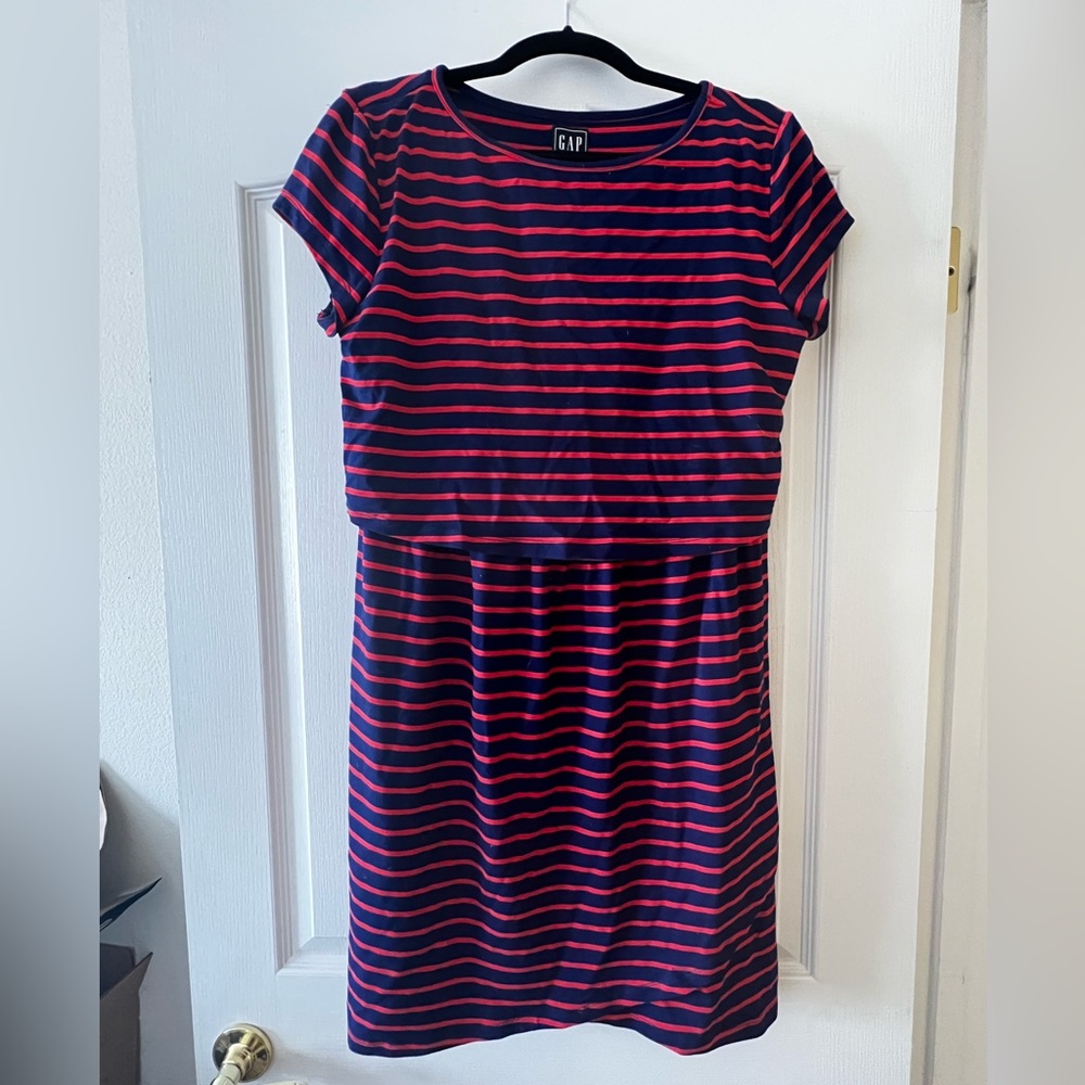 GAP striped maternity & nursing dress